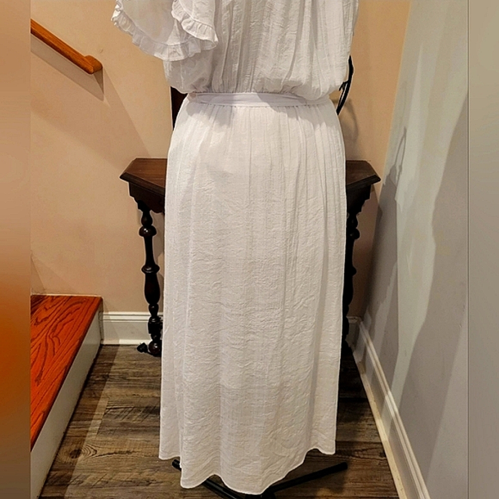 NWT 2X White Ruffly Dress - Picture 5 of 11